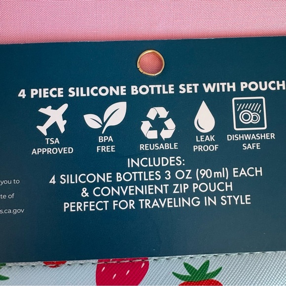 Dabney Lee Strawberry Print Travel Set Packing Cubes Pill Jewelry Case Toiletry - Picture 8 of 9